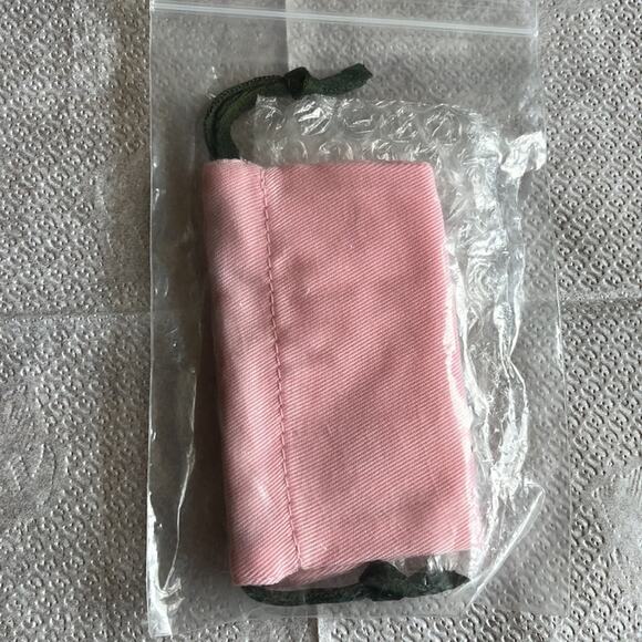 Disney X Kate Spade New York Minnie Ring size 6 - Picture 8 of 13